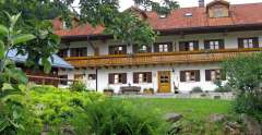 Haus Jgerfleck im Sommer